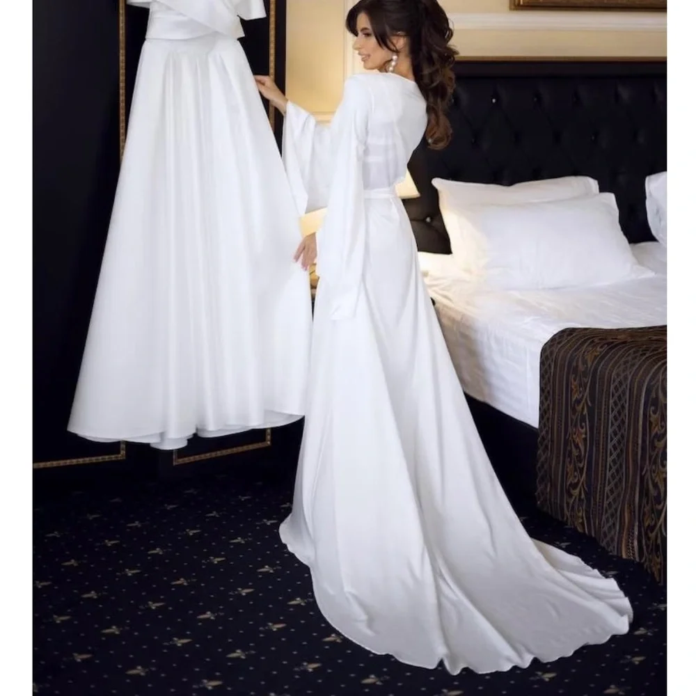 Long White Robe with train - Picture 3 of 5
